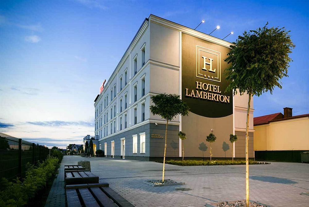 Hotel Lamberton Олтажев Екстер'єр фото